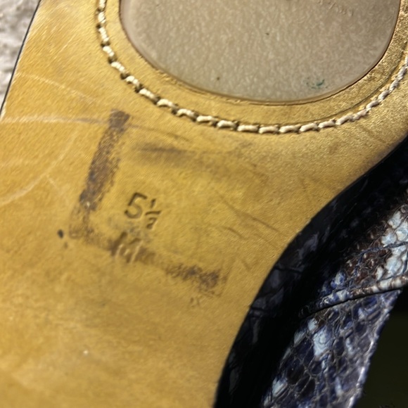 Women’s Donald J Pliner‎ brown leather loafers Snakeskin 5.5 51/2 Flats Comfy - Picture 8 of 16